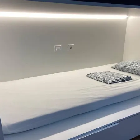 Nap V 3* バレンシア