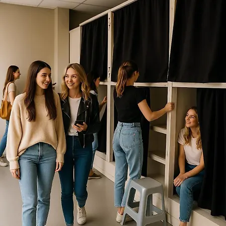 Nap V ホテル 3*