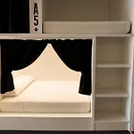 Nap V Hotel